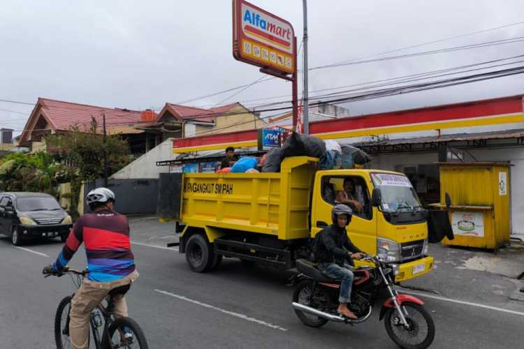 DLHK Pekanbaru Temukan Armada Sampah Palsu, Nekat Pasang Stiker LPS Kelurahan untuk Kelabuhi Petugas