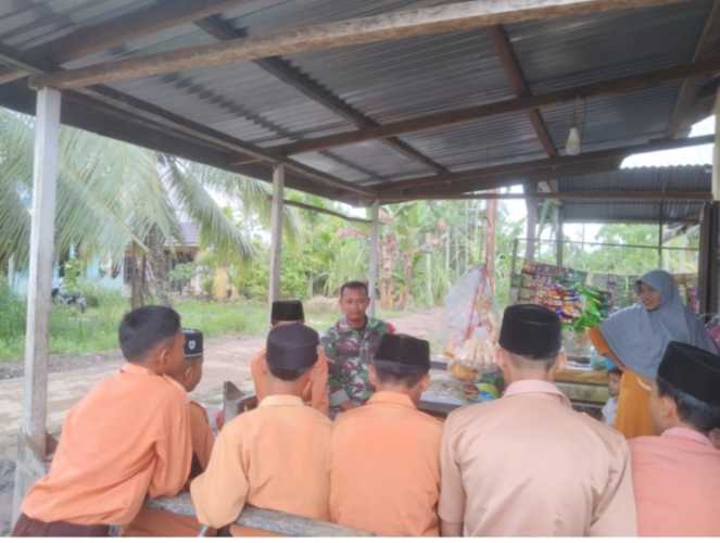 Serda Syafrijon  Edukasi Pelajar Budayakan Sifat Tolong Menolong