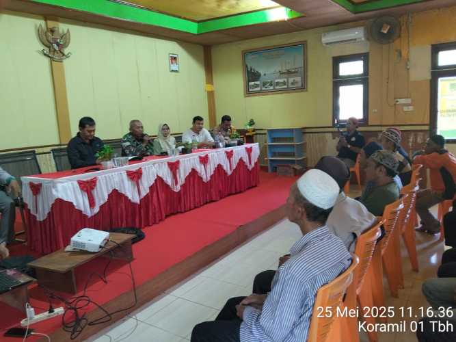 Danramil 01/Tembilahan Sampaikan Program Binter kepada Warga Sungai Intan