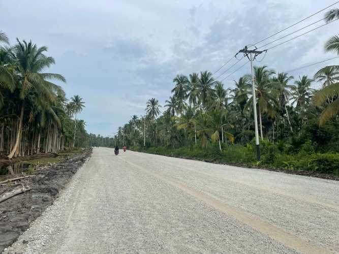 Masyarakat Berharap Jalan Menuju Sungai Empat Bisa Dituntaskan Tahun ini