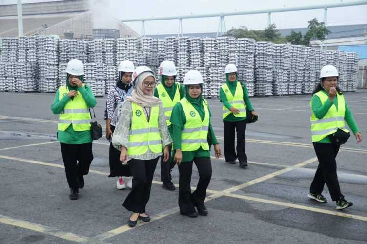 Ketua Persit KCK Cab XXXV Dim 0208/Asahan Laksanakan Kunjungan Kerja ke PT Inalum
