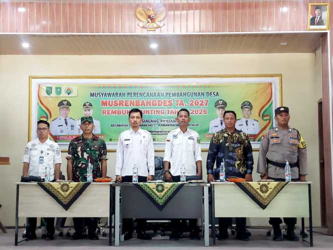 Babinsa Sialang Panjang Hadiri Musrenbangdes TA 2027 dan Rembuk Stunting