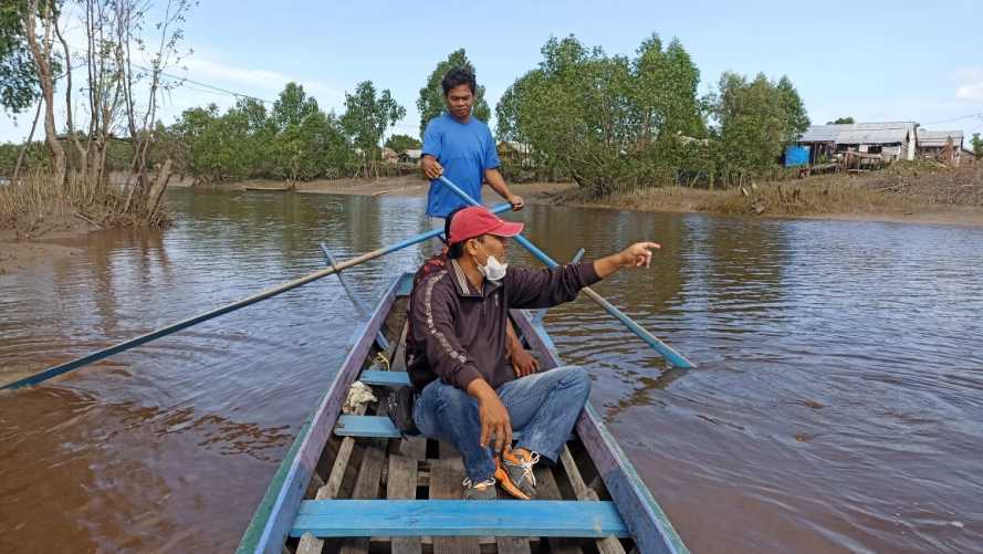 Antisipasi Pok Intoleran Unit Intelkam Polsek Enok Laksanakan Silaturrahmi dan Sambangi Warga Pesisir Kel.Enok