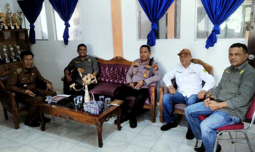 Giat Koordinasi Forkopimcam, Kapolsek IPTU Andrianto Sambangi Kantor Camat Gaung