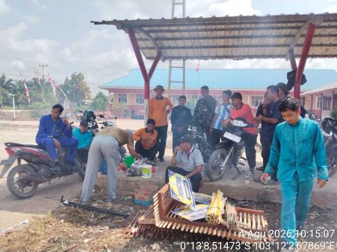 Babinsa Sungai Dusun Galakkan Kepedulian Lingkungan Bersih dan Sehat Melalui Komsos