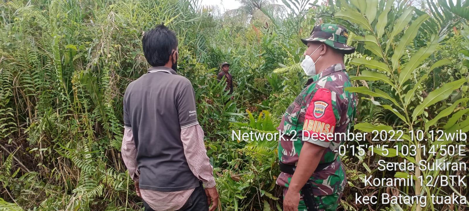 Serda Sukiran Babinsa Koramil 12/Batang Tuaka Sosialisasi Karhutlah Tekan Kebakaran Lahan