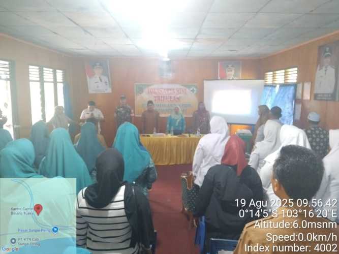 Mewakili Danramil, Sertu Januar Effendi Hadir Dalam Rakor LokaKarya Mini Puskesmas Sungai Piring