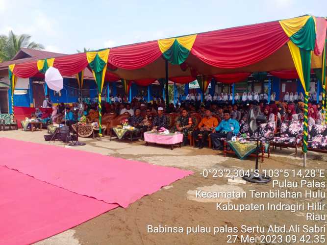 Babinsa pulau Palas hadiri Acara Perpisahan dan Pelepasan Siswa/i Kelas IX MTs Annur