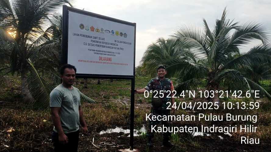 Babinsa Koramil 11/Pulau Burung Lakukan Patroli Cegah Karhutla di Kawasan Hutan Negara