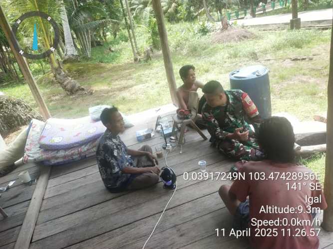 Perkuat Hubungan dengan Warga Binaan,Kopda Hendri Gelar Jumat Komsos