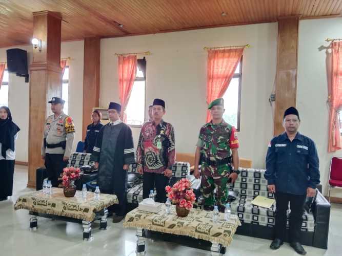 Serda Ronald Manalu Hadiri Pelantikan Anggota KPPS Kelurahan Tembilahan Hulu