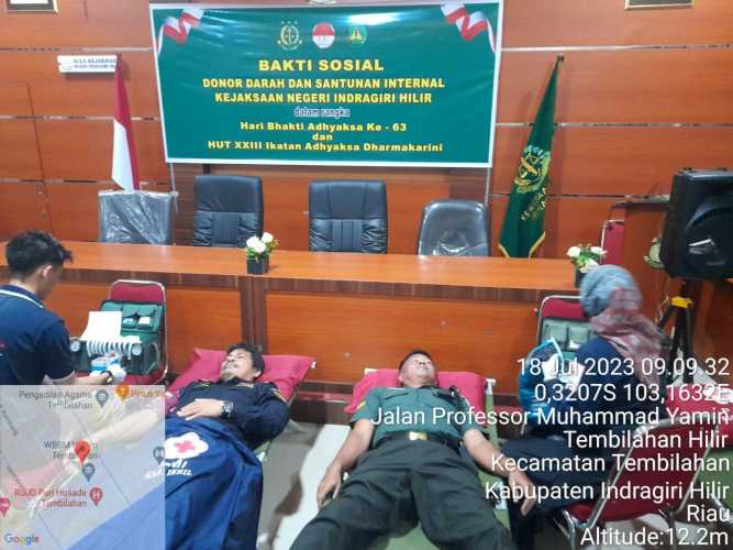 Sertu Suherman donorkan darah dalam rangka peringati hari bakti Adiyasa ke 63