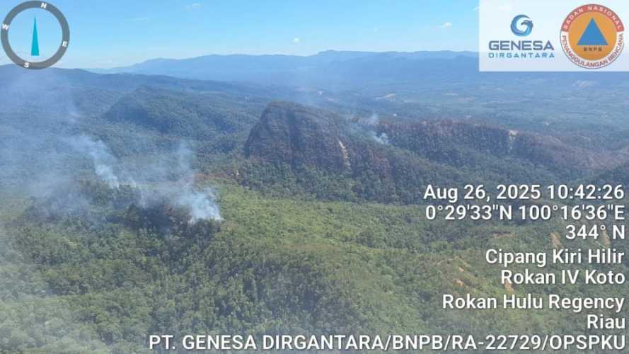 Dua Heli Dikirim ke Rohul, Padamkan Karhutla di Perbukitan