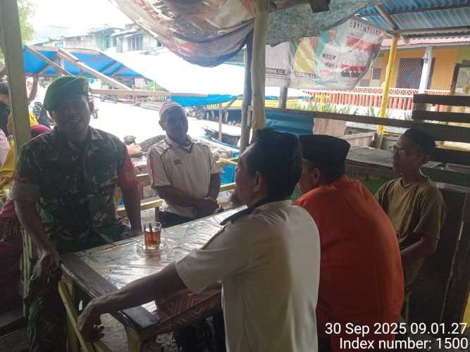 Babinsa Kelurahan Khairiah Mandah Jalin Sinergi Informasi Lewat Komduk Terpadu
