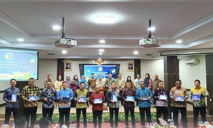 Kantor Pertanahan Indragiri Hilir Pionir Layanan Peralihan Hak Elektronik di Riau