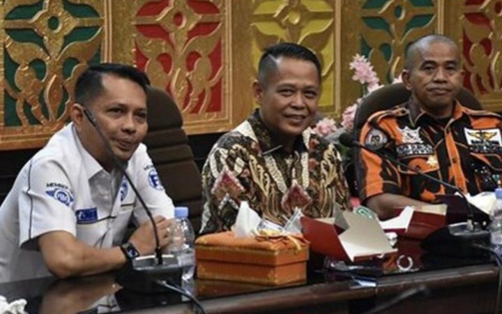 Pererat Silaturahmi, Puluhan Anggota Ormas Pemuda Pancasila (PP) Mendatangi DPRD Kota Pekanbaru,