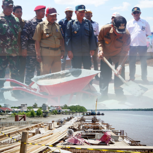 Dengan Pemotongan Pita dan Pengecoran oleh Bupati HM. Wardan, Penanda dimulainya Pembangunan Fasilitas Pelabuhan Kuala Gaung