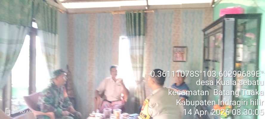 Babinsa Kuala Sebatu Gelar Komsos, Antisipasi Dampak Cuaca Ekstrim