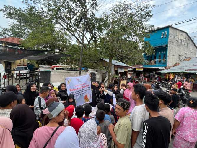 PSI Inhil Bagikan 500 Takjil dan Santuni Anak Yatim di Tembilahan