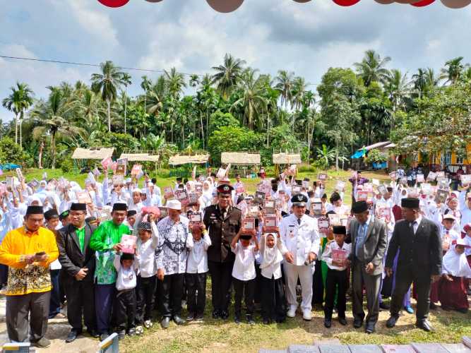 HUT KE-79 RI Sungai Intan :Kita Akan Memasuki Gerbang Kemajuan