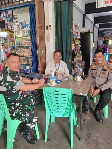 Menjaga Pulau Burung Tetap Teduh,  Langkah Senyap Kapolsek AKP Azwar Alwi Merawat Sinergitas