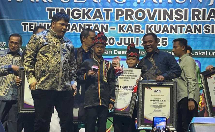 Di Tengah Sorotan, Dodi SPBU Pilih Rangkul dan Berikan Bantuan Pendidikan Dika