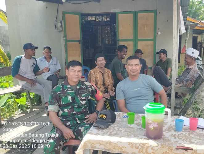 Babinsa Serka Syamsir Dorong Kepedulian Masyarakat Lewat Silaturahmi