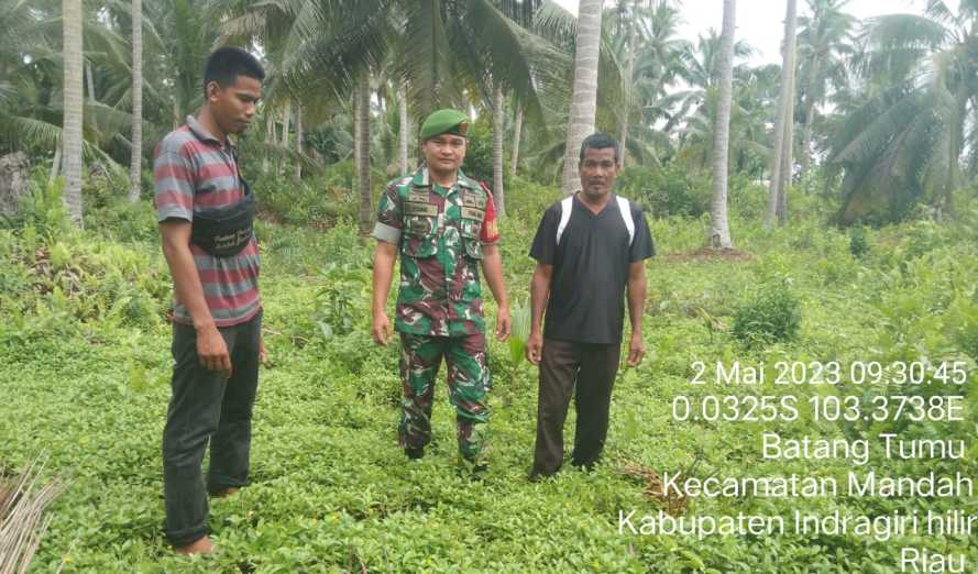 Babinsa Lakukan Visualisasi Daerah Rawan  Karhutlah