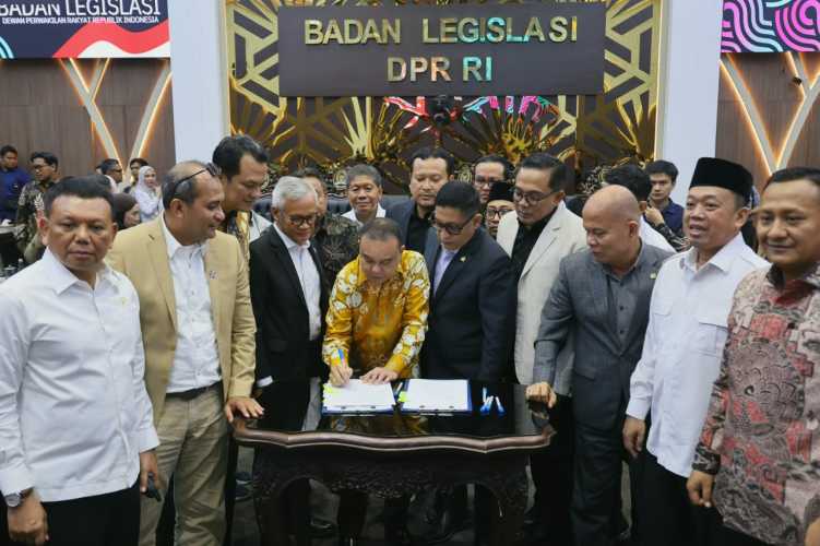 Pembahasan Tingkat I RUU Pengaturan Reforma Agraria Disepakati untuk Dilanjutkan ke Sidang Paripurna