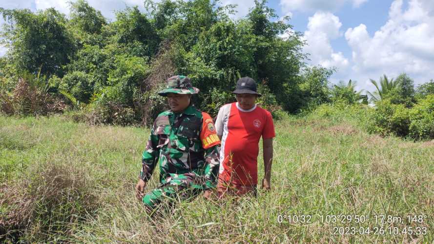 Cuaca Ekstrim, Babinsa Tingkatkan Kewaspadaan Terhadap Karhutlah