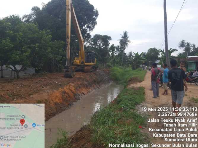 Pengerukan Saluran Irigasi Sekunder Desa Bulan-bulan Berjalan Lancar
