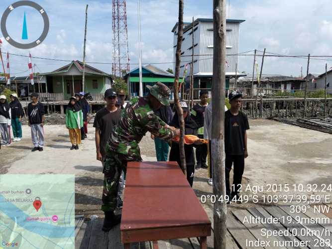 Babinsa Koramil 08/Mandah Kodim 0314/Inhil Gelar Komsos, Semangati Patriotisme Anak Paski