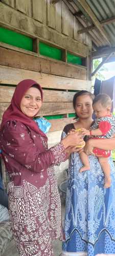 TPK Keramat Jaya Salurkan 74 Butir Telur untuk Keluarga Terindikasi Stunting