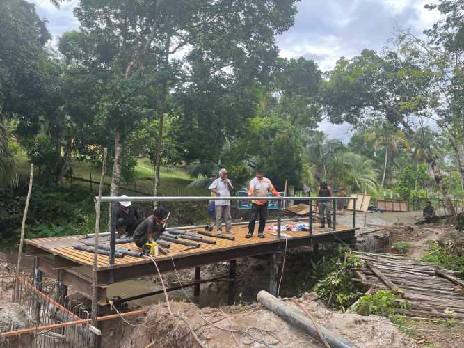 39 Jembatan Desa Rampung Dibangun, Kapolda Riau: Ini Wujud Nyata Pengabdian Polri untuk Masyarakat