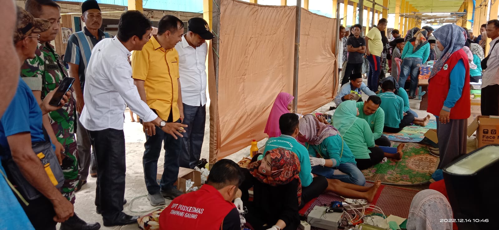 Khitan Massal di Desa Simpang Gaung, Kehadiran Ferryandi Disambut Baik Oleh Masyarakat