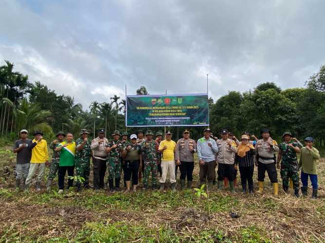 TMMD ke -123, Kodim 0314/Inhil Laksanakan Penanaman Pohon di Desa Mumpa