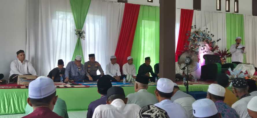 Hadiri Peringatan Haul Akbar dan Halal Bihalal, Camat Pelangiran Apresiasi Kegiatan yang Kental Nilai Spiritual