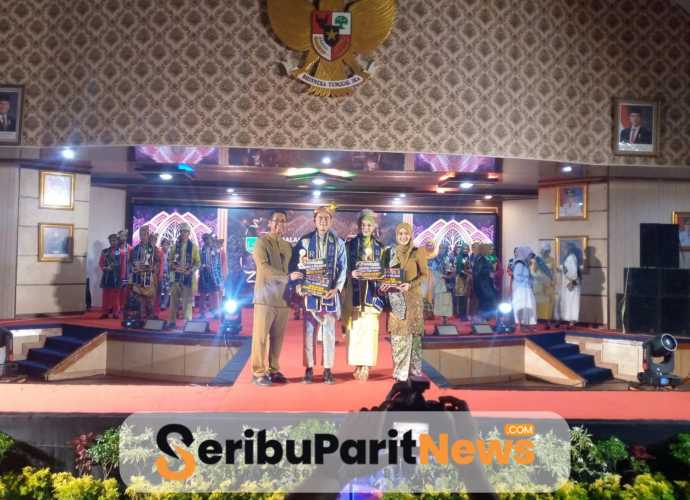 Wakil Bupati Rohil Jhony Charles Buka Secara Resmi Puncak Grand Final Bujang dan Dara Tahun 2025