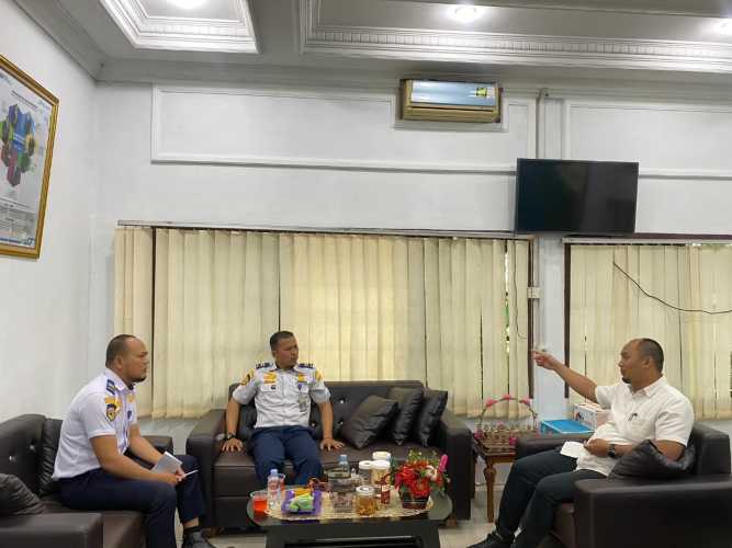 Pelindo Regional I Tembilahan dan KSOP Kelas IV Perkuat Koordinasi Keselamatan Berlayar