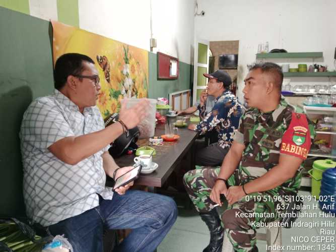 Babinsa Koramil 01/Tbh Kodim 0314/Inhil Wujudkan Kemanunggalan TNI dan Rakyat Melalui Pengawasan SDM