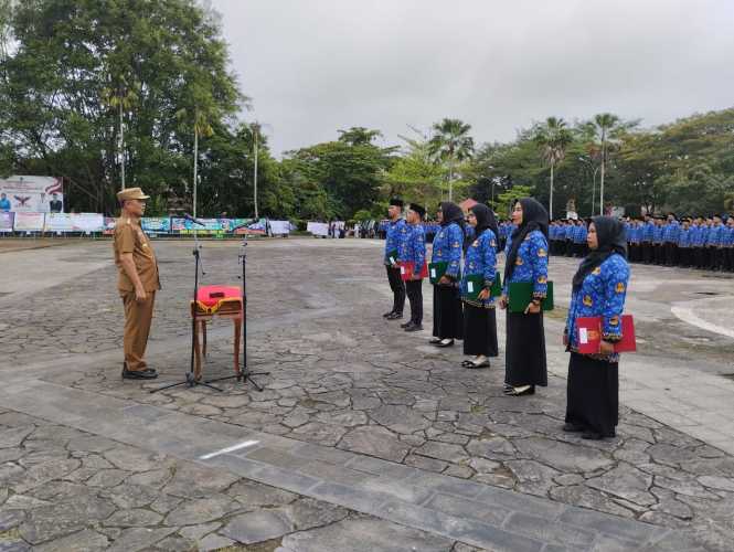 Bupati Indragiri Hilir, Melantik 3.983 Pegawai PPPK PW secara langsung,