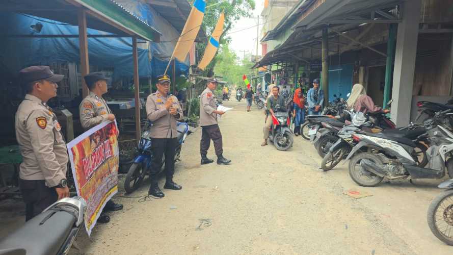 Antisipasi Kabut Asap, Kapolsek Pelangiran Aktifkan Himbauan Masif di Pusat Ekonomi Masyarakat