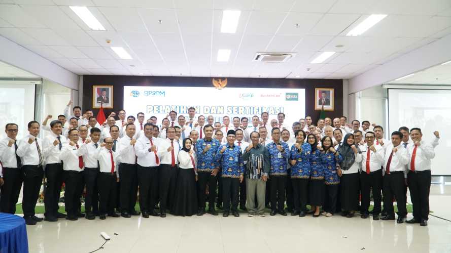 Selenggarakan Pelatihan Manajemen Risiko Tingkat Lanjut, Menteri Nusron: Front End Pelayanan Paling Dasar Ada di Kepala Kantor Pertanahan