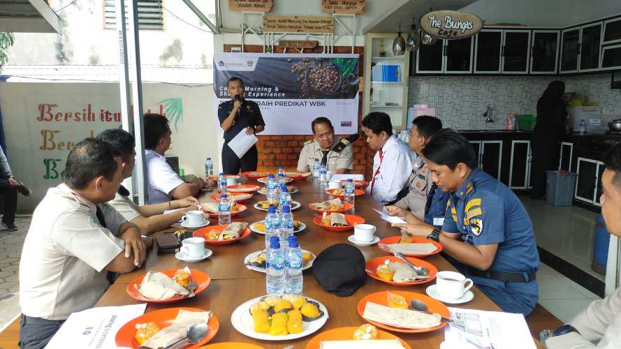 KPPBC Tembilahan Adakan Coffee Morning Bahas Meraih Predikat WBK