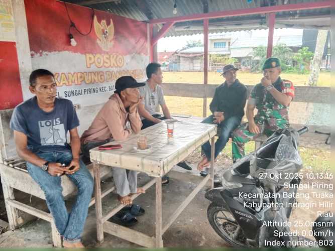 Babinsa Koramil 12/Batang Tuaka Gelar Komduk  Bersama Tokoh Masyarakat di Kampung Pancasila