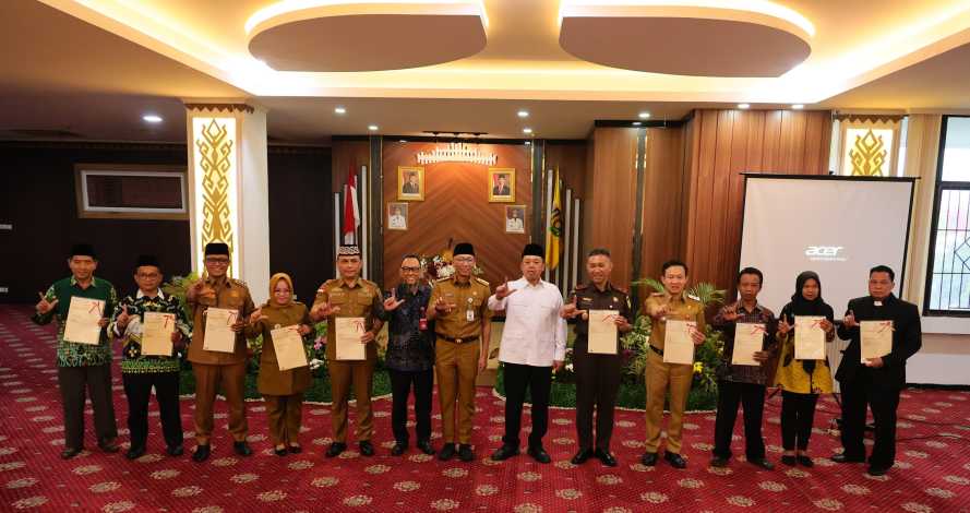Saksikan Penandatanganan MoU di Lampung, Menteri Nusron Ajak Tokoh Agama Kawal Sertipikasi Tanah Wakaf