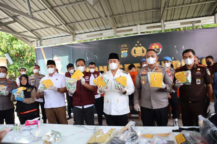 Polres Batu Bara Musnahkan Barang Bukti Narkoba Hasil Ungkap Kasus