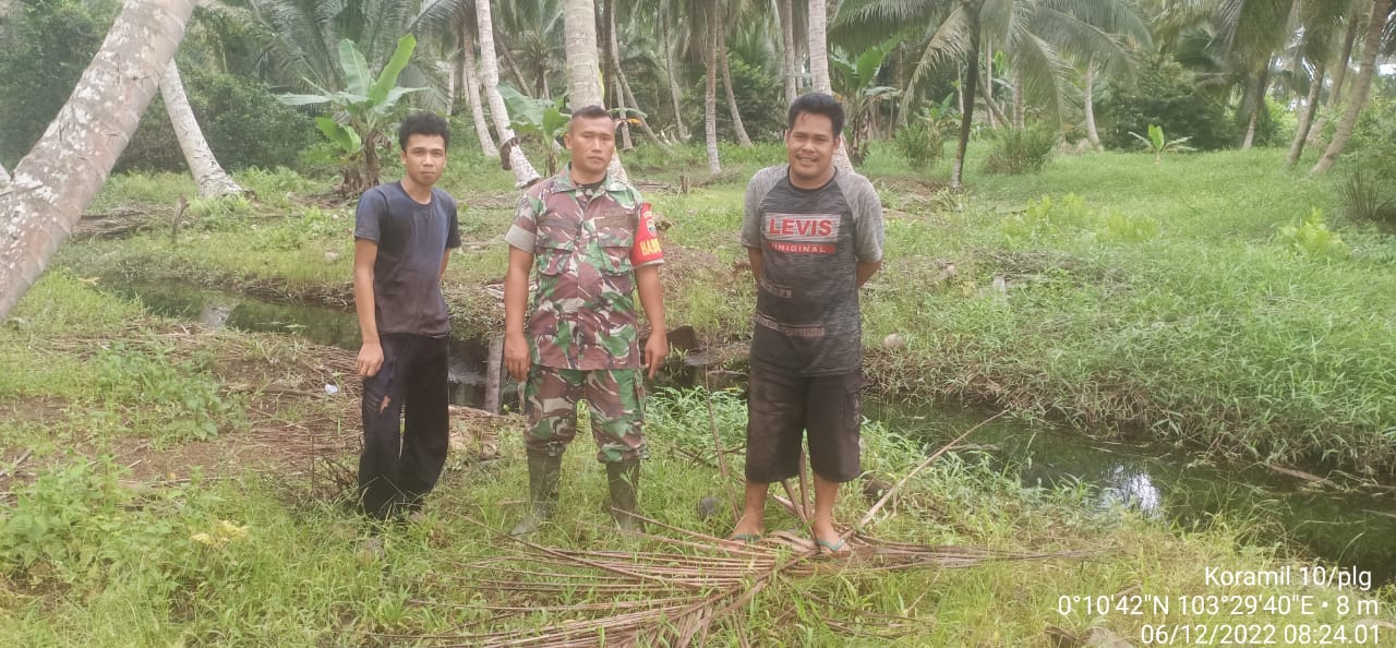 Koptu J.Manurung Lakukan Pembinaan Kepada Pemilik Lahan