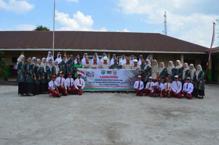 PT. TH Indo Plantations Luncurkan Program Makan Bergizi Gratis di SD Swasta 027 Desa Tanjung Simpang