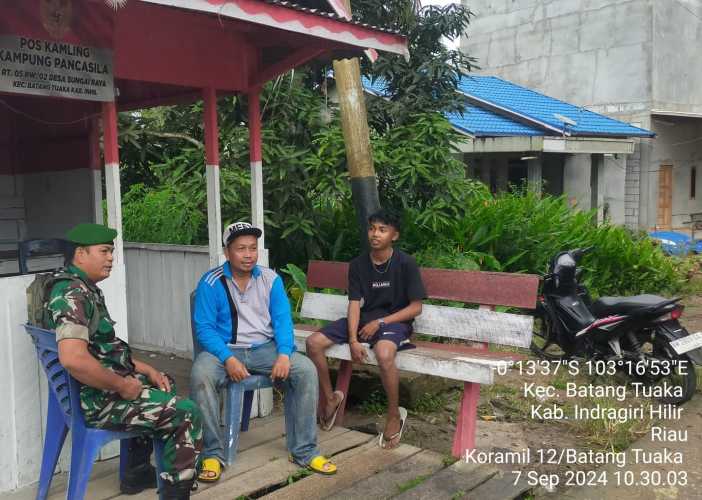 Babinsa Sungai Raya Harapkan Respon Aktif Warga Dalam Menjankan Kondusifitas Jelang Pilkada